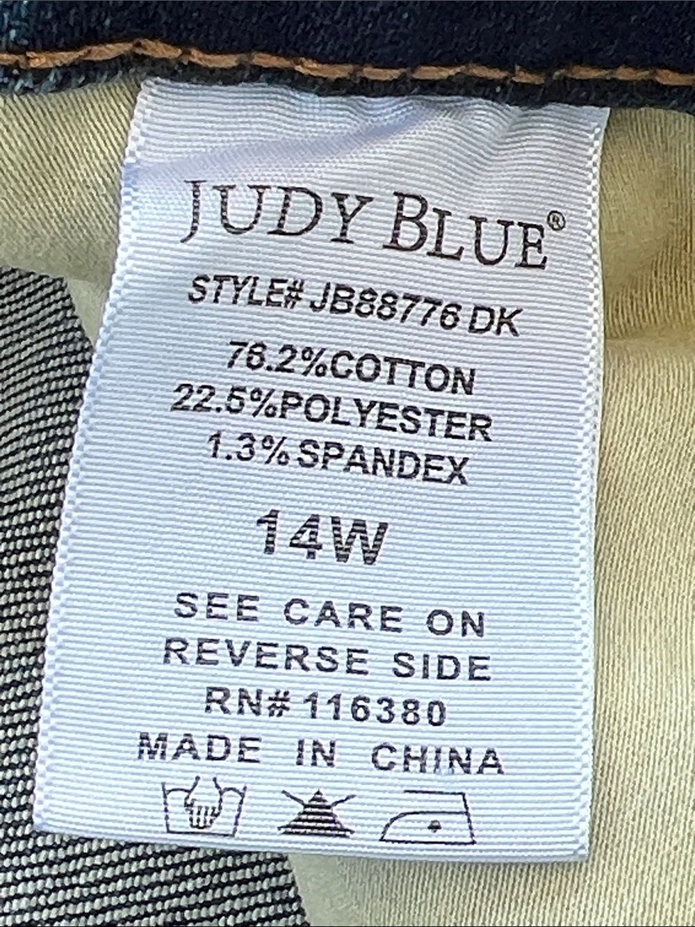 Judy Blue Slim Fit Jeans - Picture 4 of 16